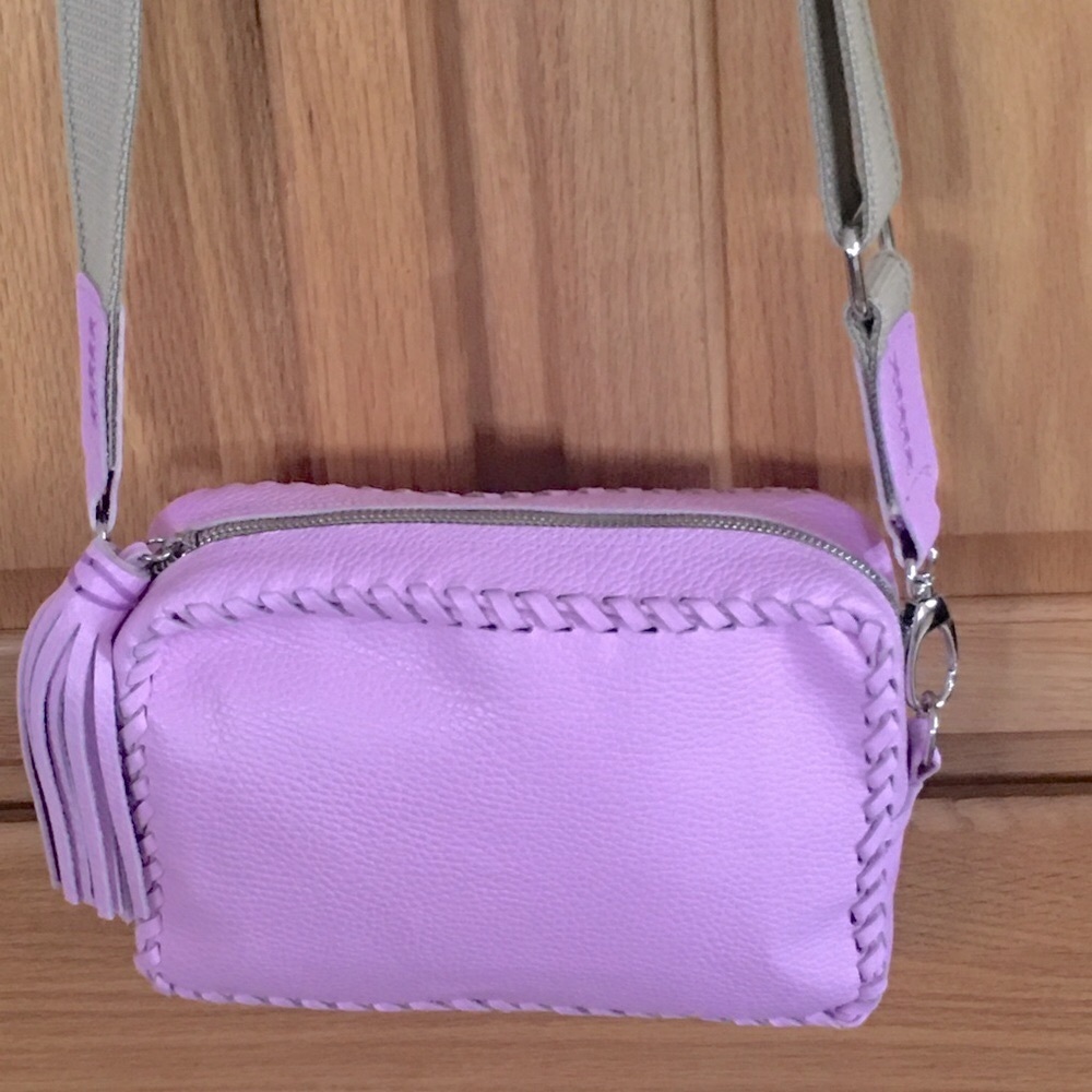 SALE Leather Crossbody/Shoulder Bag by Ceil in lilac/lavender - like new!